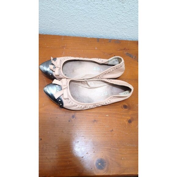 Report Ballet Flats With Bow & Silver Toe Cap Womens Size 8.5 - Picture 4 of 9